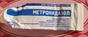 Метронидазол в форме геля