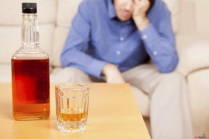 Как лечить алкогольное отравление?